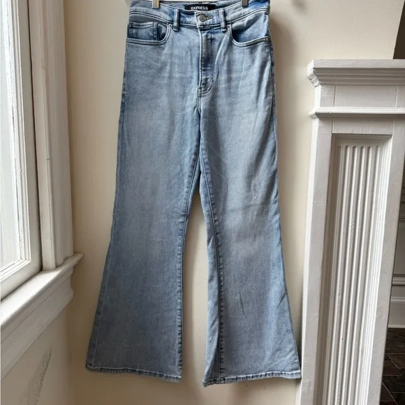 Express Women's Denim Bell Flare High Rise Jeans - Picture 1 of 4